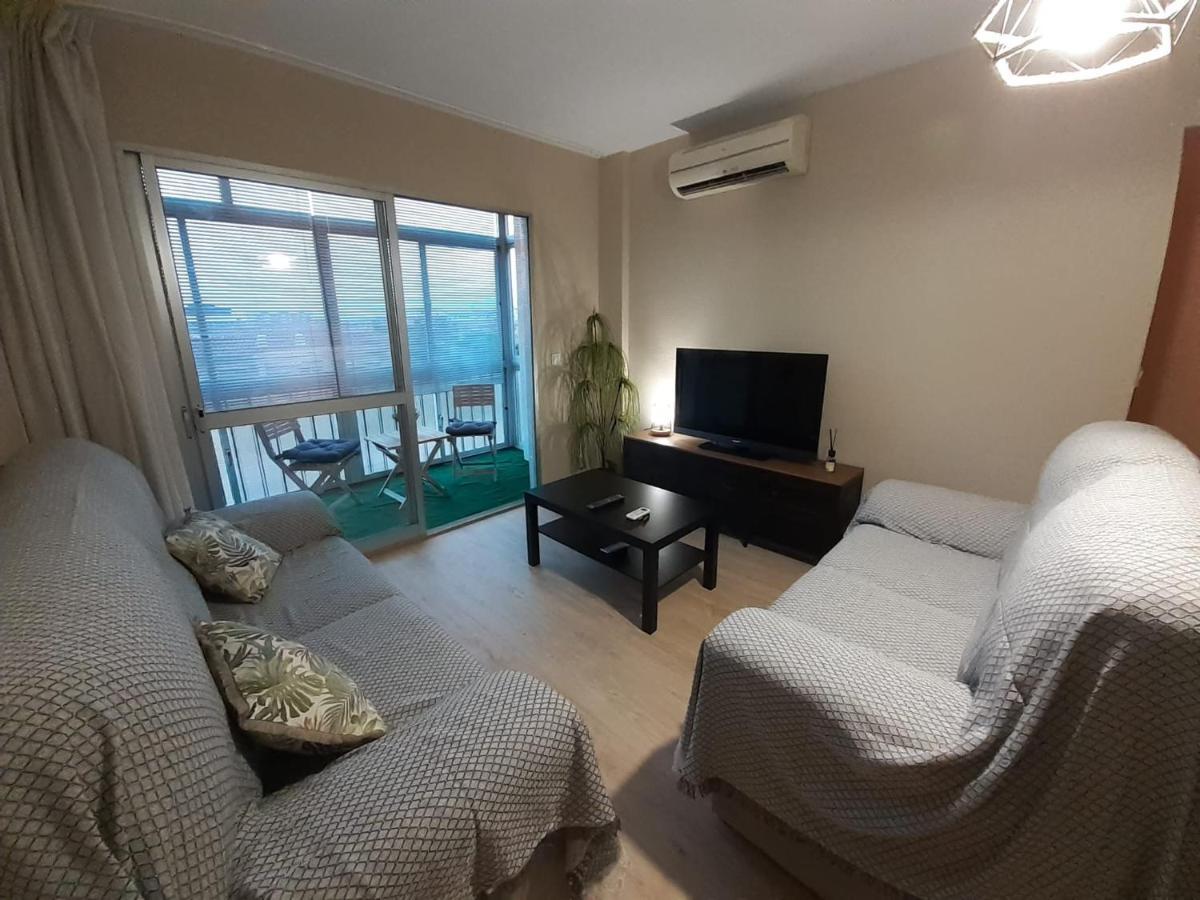 Apartamento Competa Malaga Luaran gambar