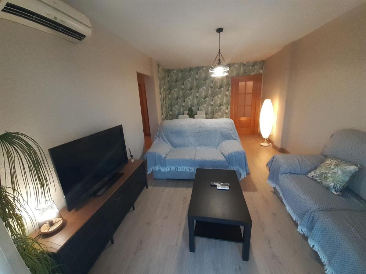 Apartamento Competa Malaga Luaran gambar