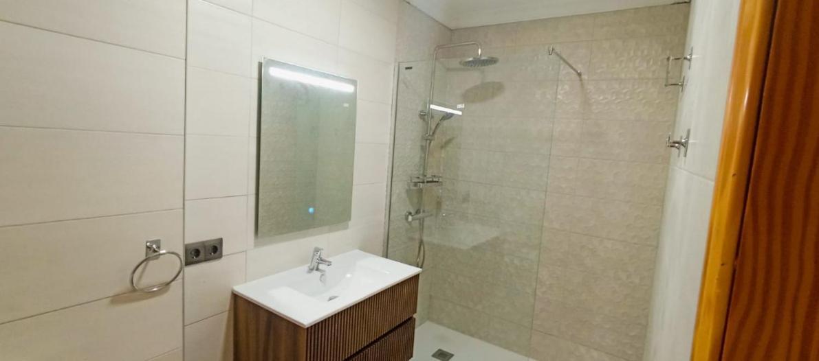 Apartamento Competa Malaga Luaran gambar